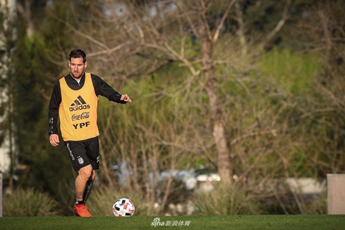 مباراةالزمالكوالمقاولونالعرببثمباشرموعداللقاءوالقنواتالناقلة