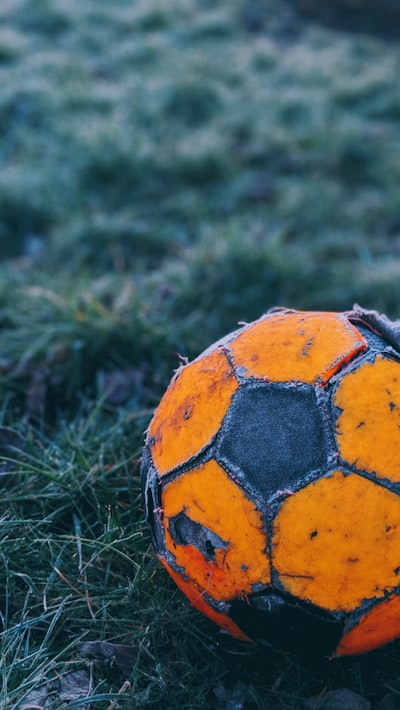 ملخص مباريات اليوم في دوري أبطال أوروبابرشلونة يتألق في مواجهة مثيرة